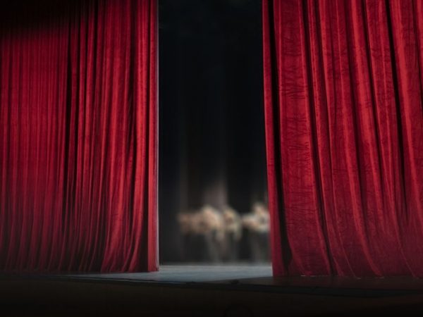 Η Ιταλίδα ηθοποιός Dalila Di Lazzaro μιλά για το ατύχημα που της άλλαξε τη ζωή