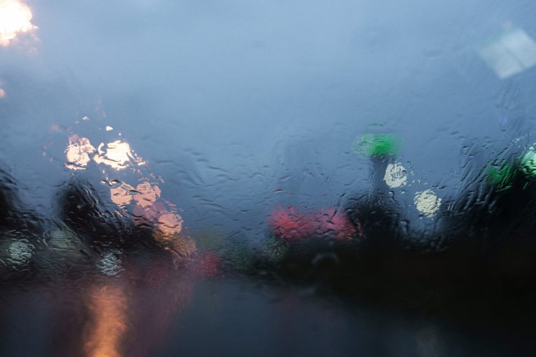 Κακοκαιρία: Μήνυμα από το 112 σε Πάτρα, Ζάκυνθο και Κεφαλονιά