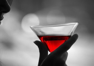 Κρήτη: Μαθήτρια στο νοσοκομείο μετά από κατανάλωση αλκοόλ