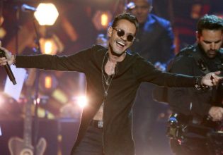 Μαρκ Άντονι: Παντρεύτηκε με την 23χρονη σύντροφό του, Νάντια Φερέιρα