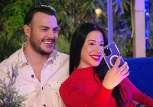 Σάκης Αρσενίου: Παντρεύτηκε την αγαπημένη του λίγο πριν γίνουν γονείς