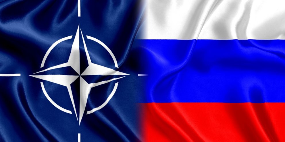 Μεντβέντεφ: Το σχέδιο για μία νέα συμμαχία κόντρα στην Δύση