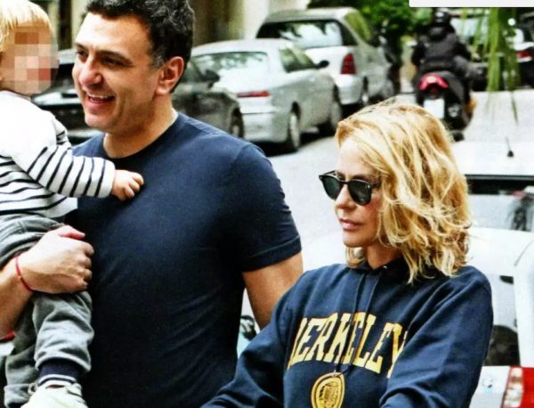 Τζένη Μπαλατσινού: Μαζί με τον Βασίλη Κικίλια κάνουν βόλτα στο κέντρο