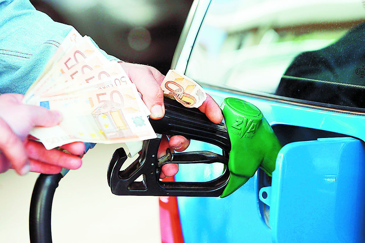 Γεωργιάδης: «Πάγος» σε νέο Fuel Pass - «Ο φόρος στα καύσιμα είναι το πιο βασικό φορολογικό έσοδο»