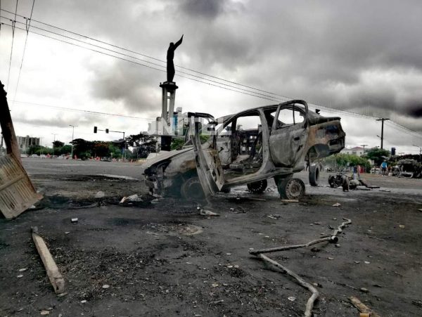 Βολιβία: Διαδηλωτές μπλόκαραν αυτοκινητόδρομους στη Σάντα Κρους – Εμποδίζουν τη μεταφορά τροφίμων σε άλλες περιοχές