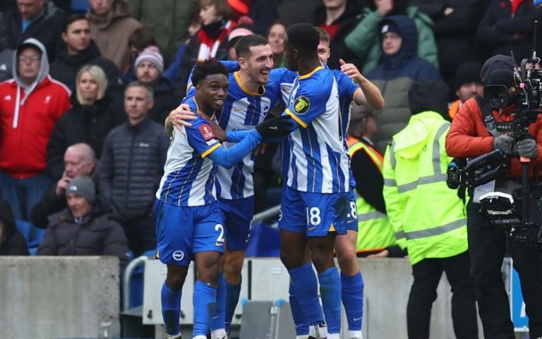 Έκανε το «μπαμ» η Μπράιτον – Απέκλεισε την Λίβερπουλ στο Κύπελλο (2-1)