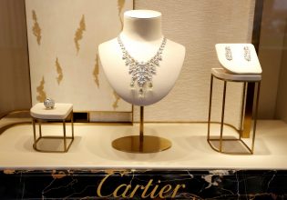 Luxury: Εκρηξη στην αγορά πολυτελείας από τους υπερπλούσιους