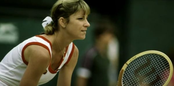 Το είδωλο του τένις Κρις Έβερτ απαλλάχθηκε από τον καρκίνο, χάρη στον θάνατο της αδερφής της
