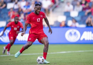 Ενδιαφέρον του ΠΑΟΚ για τον Λάριν (vid)