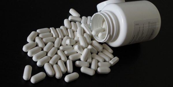 Ένα φάρμακο, μια έγκριση και μια έρευνα