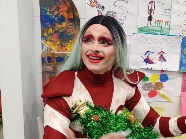 Drag Queen: Παραμύθια και «δράκοι» – Η Raw Bee Candles λέει μια ιστορία
