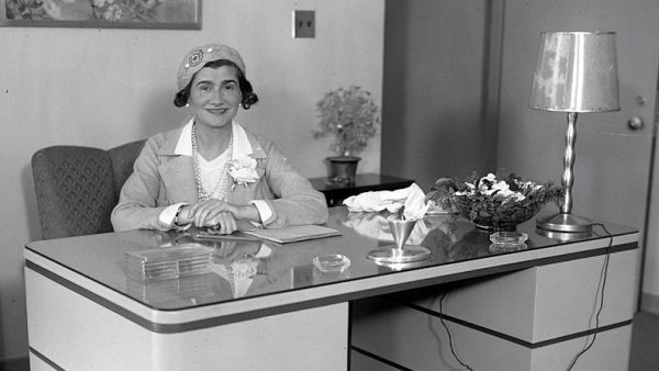 Τα τελευταία λόγια της Κοκό Σανέλ προς την υπηρέτριά της Σελίν: «Βλέπεις, έτσι πεθαίνεις»