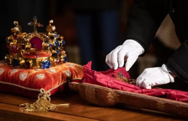 Βοημία: Αυτά είναι τα αυθεντικά κοσμήματα των βασιλέων της μεγαλύτερης περιοχής της Τσεχίας