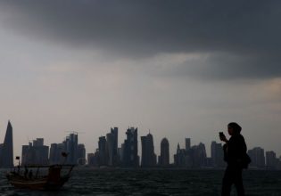 Απολύσεις: Τράπεζες και εταιρείες τεχνολογίας κόβουν θέσεις εργασίας λόγω διαφαινόμενης ύφεσης