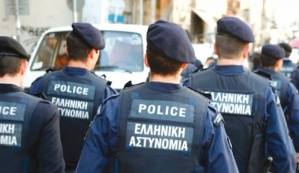 Θεοδωρικάκος: Τα τρικ, οι «διαψεύσεις» και οι «μισές» απαντήσεις