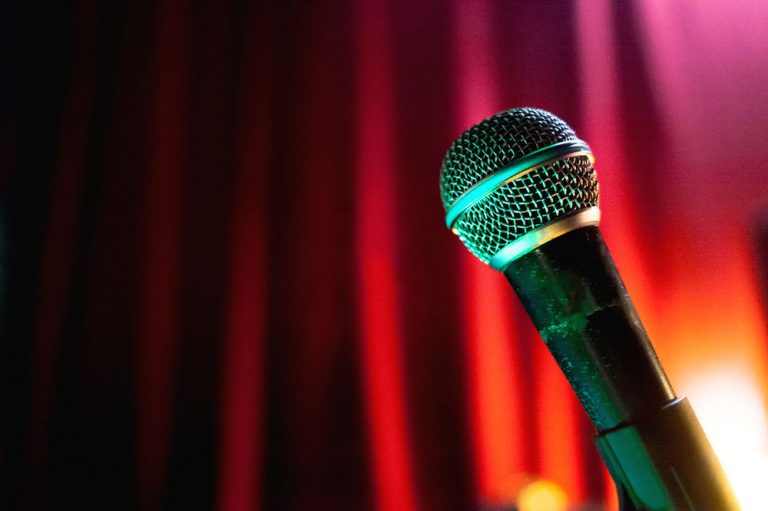 Μπέσσυ Αργυράκη: Έχω κάνει σεξ σε…