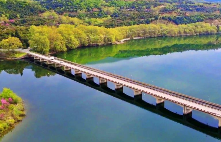 Βέροια: Η ανακοίνωση της ΕΛ.ΑΣ για το νεκρό βρέφος στον Αλιάκμονα