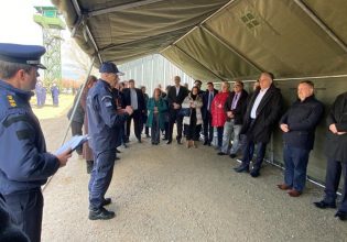 Έβρος: Μήνυμα 28 πρέσβεων της Ευρώπης στην Τουρκία από το φράχτη