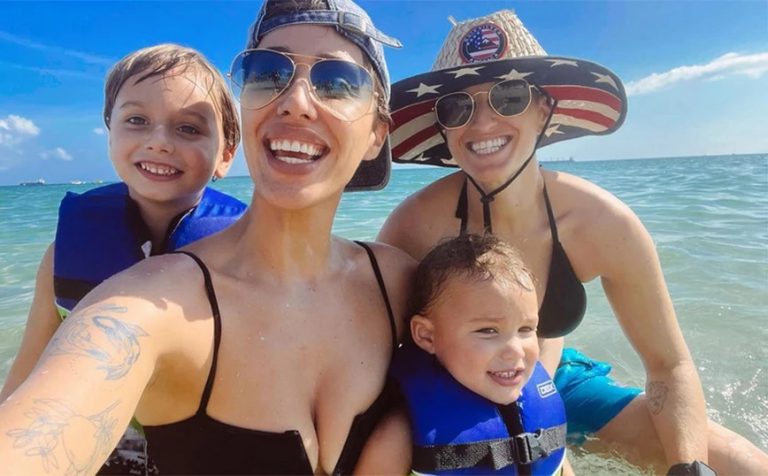 Μια… ασυνήθιστη οικογένεια: Ο πρώην άντρας της θα κάνει παιδί με τη νέα της σύντροφο