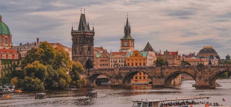 Σόλο ταξίδια για εσωστρεφείς: Oι καλύτεροι προορισμοί, ιδέες, συμβουλές και tips