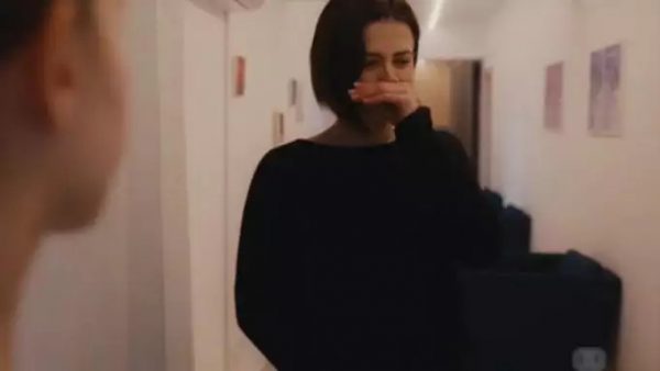 «Γη της Ελιάς»: Συγκλονιστική ερμηνεία από τη Χρύσα Παπά στη σκηνή της αποβολής