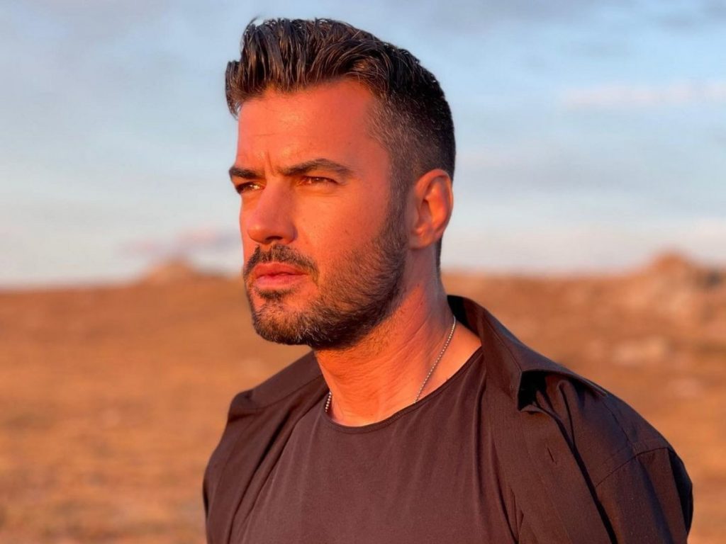 Γιάννης Τσιμιτσέλης: Οι αποκαλύψεις για τη Βάσω Λασκαράκη και την κόρη του – «Δεν έχω ζητήσει…»