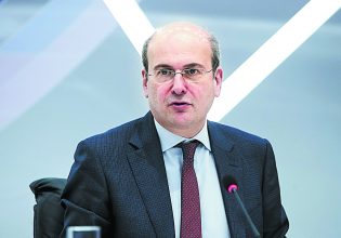 Χατζηδάκης για υποκλοπές: Δεν συνδέω τον πρωθυπουργό