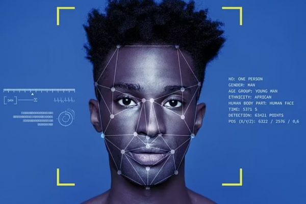 ΗΠΑ: Τον συνέλαβαν και μπήκε φυλακή λόγω λάθους στο πρόγραμμα αναγνώρισης προσώπου