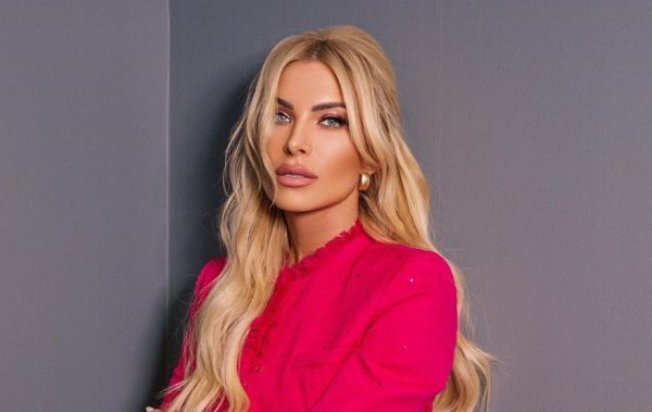 Κατερίνα Καινούργιου: «Απαράδεκτη ερώτηση, πραγματικά ντρέπομαι»