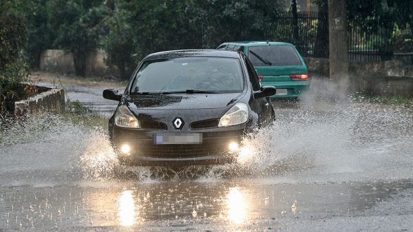 Καιρός: Νέα επιδείνωση με καταιγίδες και χιόνια – Ποιες περιοχές θα επηρεαστούν περισσότερο