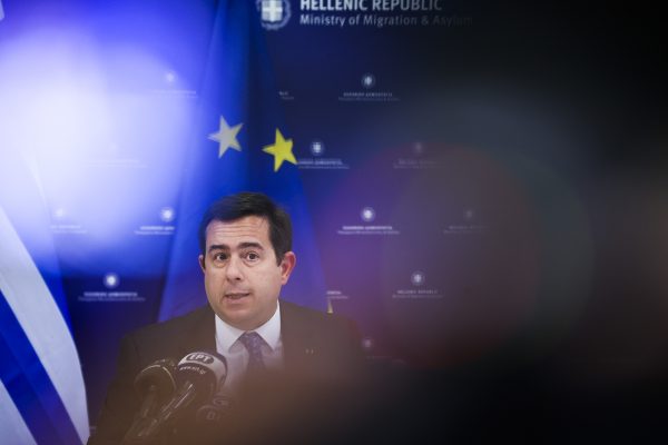 Μηταράκης: Η Μπαϊντά πήγε στον Έβρο με powerbank – Την γνώρισα στις 16 Αυγούστου