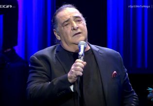 Βασίλης Καρράς: Η πρώτη δημόσια εμφάνιση μετά το σοβαρό πρόβλημα υγείας