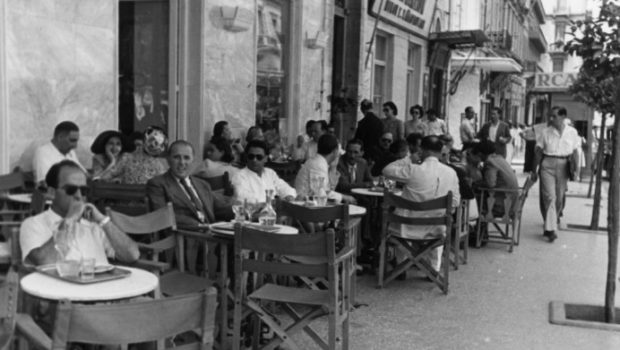 Φωκίωνος Νέγρη: Ποια είναι η ιστορία του δημοφιλούς δρόμου της Αθήνας