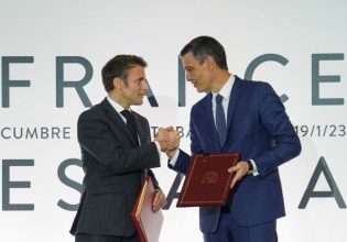 Γαλλία – Ισπανία: Μακρόν και Σάντσεθ υπέγραψαν «συνθήκη φιλίας και συνεργασίας»