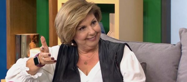 Λένα Μαντά: «Έγινε χωρίς νάρκωση, μου είπαν: δεν θα το αντέξεις»