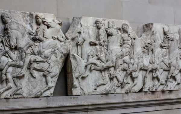 Γλυπτά του Παρθενώνα: «Ανήκουν στο Ηνωμένο Βασίλειο» – Ξεκόβουν κάθε σενάριο επιστροφής οι Βρετανοί