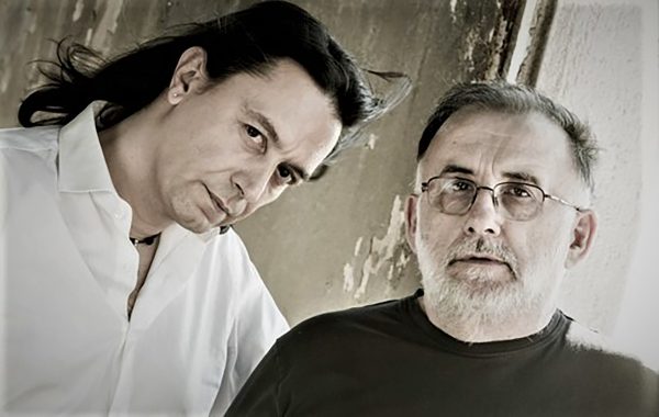 Θάνος Μικρούτσικος: Κάτω από φώτα κόκκινα κοιμάται η Σαλονίκη