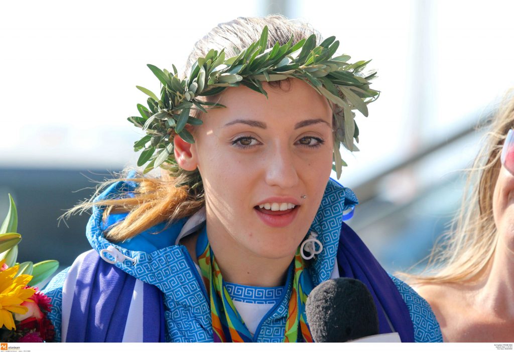 Κορακάκη: «ΝΑΙ, 2023 φορές και άλλες τόσες» – Παντρεύεται η Ολυμπιονίκης