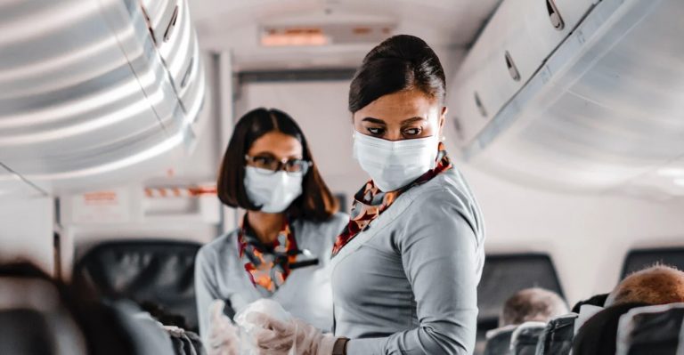 Netflix: Ψάχνει αεροσυνοδό με αμοιβή που ζαλίζει