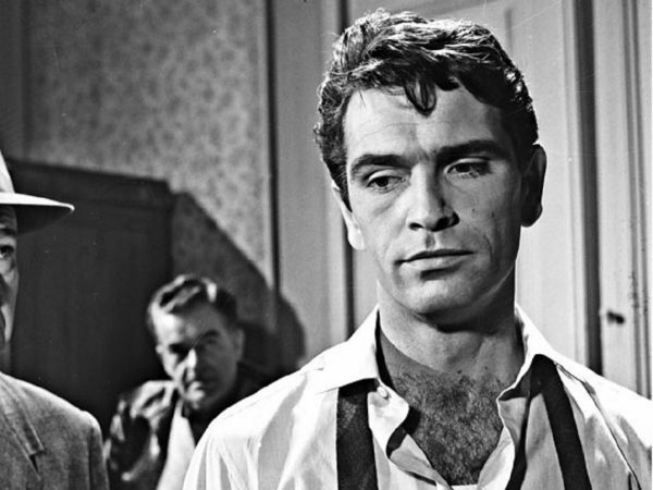 Νίκος Κούρκουλος: 16 χρόνια χωρίς τον σπουδαίο γόη που παρέμεινε ταγμένος στο Εθνικό Θέατρο