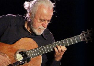 ΚΚΕ: Με θλίψη και συγκίνηση αποχαιρετούμε τον σπουδαίο Νότη Μαυρουδή