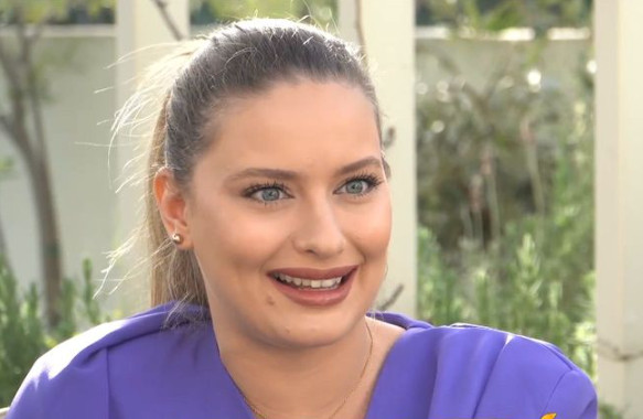 Ντόρα Μακρυγιάννη: «Γύριζα με μια βαλίτσα στο χέρι, κοιμήθηκα σε ένα σκέτο στρώμα»