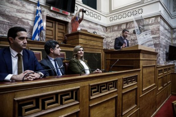 Κατρίνης για τις μετεκλογικές συνεργασίες του ΠΑΣΟΚ: Πρώτα θα μιλήσει ο ελληνικός λαός