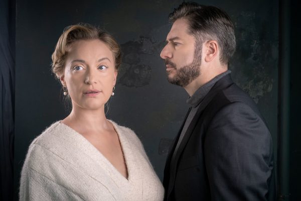 Συζήτηση με θέμα την παράσταση «Αν δεν ήταν γυναίκα»