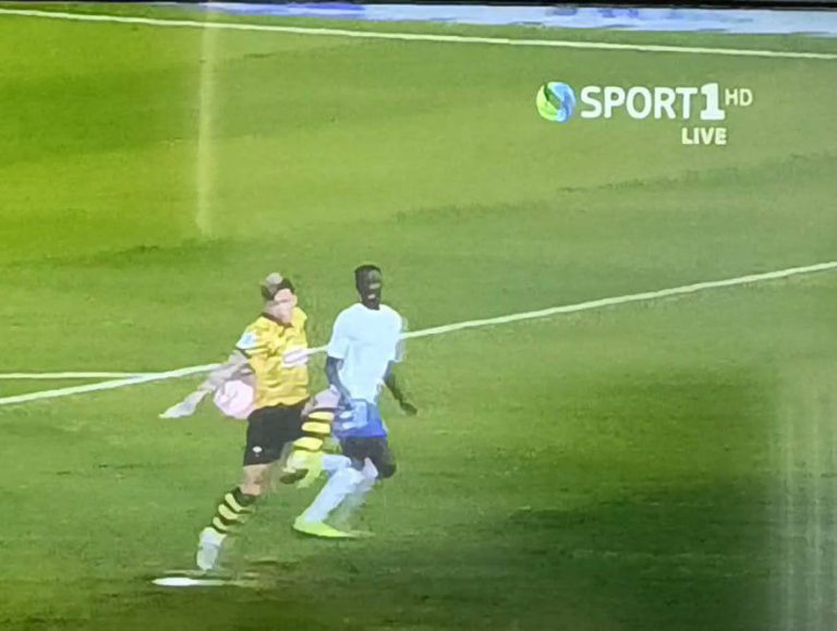 Χαμός στη Νίκαια – Ζήτησε πέναλτι ο Ιωνικός