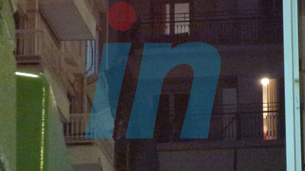 Συγγρού: Απομακρύνεται το αιωρούμενο μπαλκόνι – Κλειστός ο δρόμος