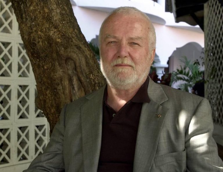 Ράσελ Μπανκς: Πέθανε στα 82 του χρόνια ο βραβευμένος συγγραφέας