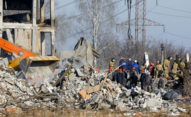 Ρωσία: Τα κινητά τηλέφωνα έφταιγαν... για το μακελειό στη Μακίιβκα - Στους 89 οι νεκροί