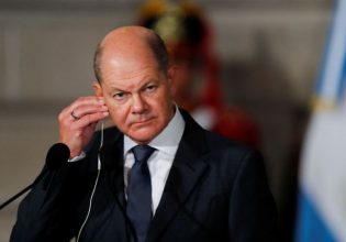 Γερμανία: Δεν τίθεται θέμα αποστολής μαχητικών αεροσκαφών ή χερσαίων δυνάμεων στην Ουκρανία, δηλώνει ο Όλαφ Σολτς