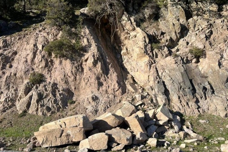 Λέσβος: Σχετίζονται με το ρήγμα της Αγίας Παρασκευής οι σεισμοί; Τι λένε οι ειδικοί, στο νησί ο Λέκκας